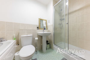 bathroom- click for photo gallery